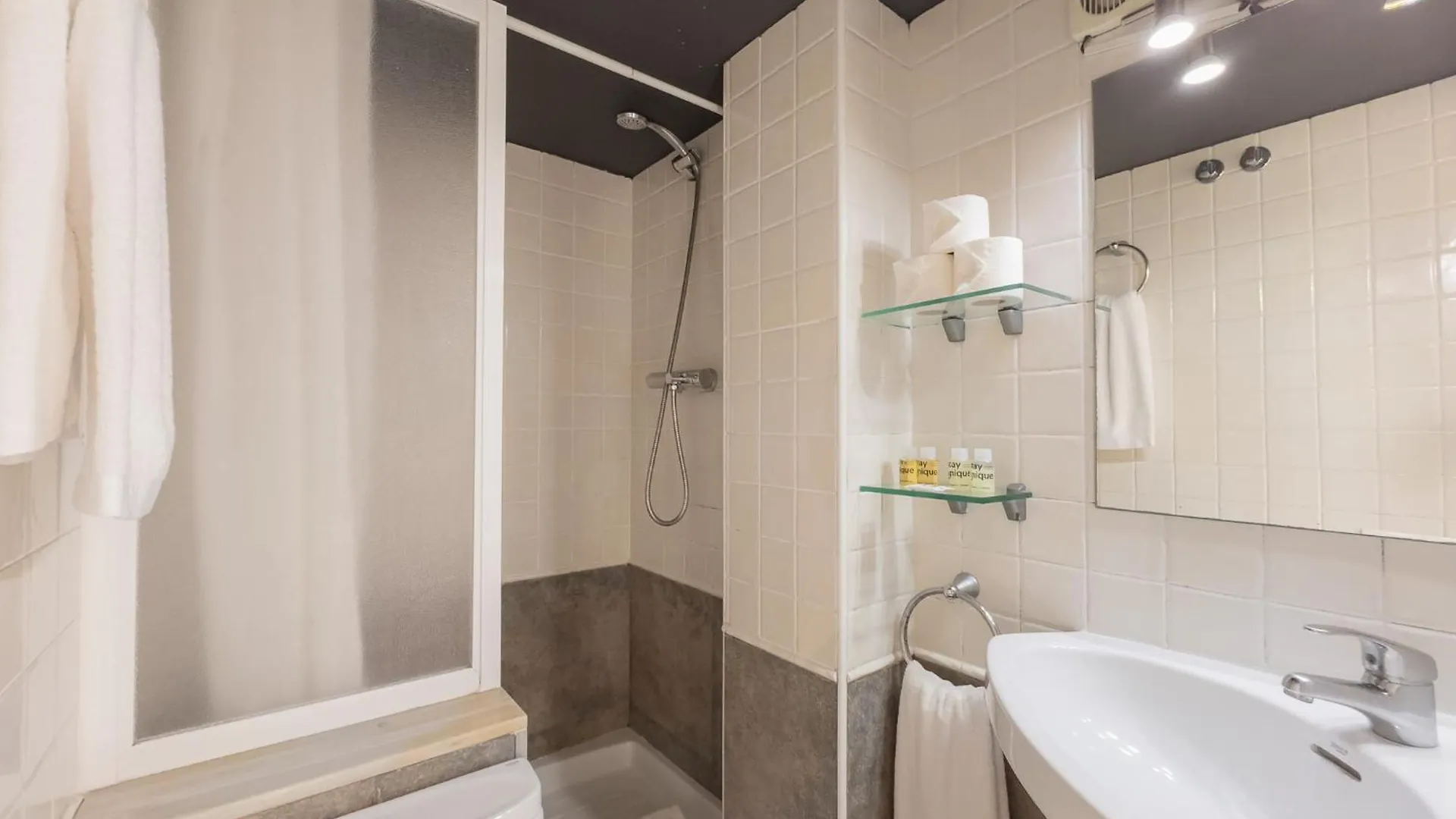 Stay U-Nique Apartments Nacio Barcelona Spain